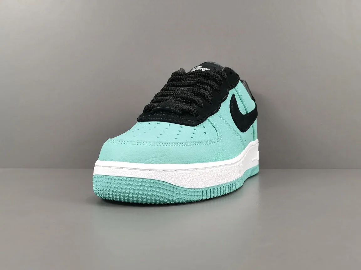 NIKE AIR FORCE 1 x TIFFANY & CO.1837 (FRIENDS AND FAMILY)